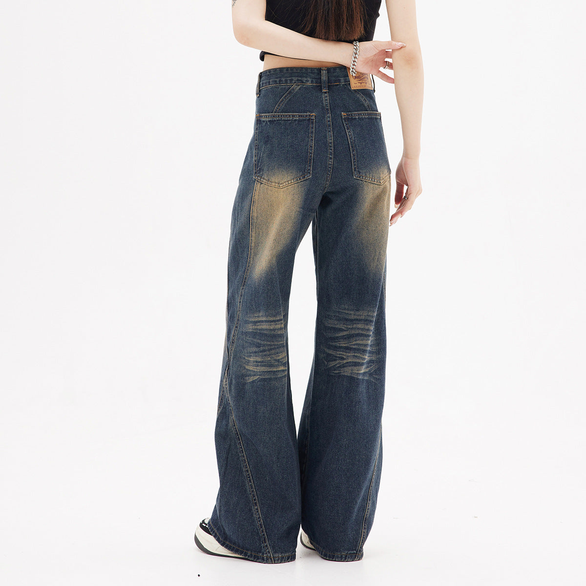 Retro dark wash straight-leg jeans for women