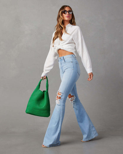 Light blue high-waisted wide-leg denim jeans for women 